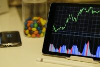 Polri Bakal Periksa Influencer Dalam Kasus Penipuan Trading Aplikasi Binomo. (Pexels.com/Burak Kebapci)