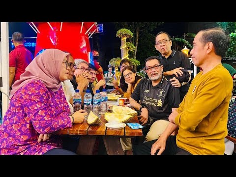 Menikmati Malam di Medan, Presiden Jokowi Makan Durian Bersama Pemred, 8 Februari 2023