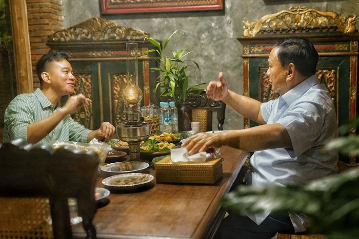Ketua Umum Partai Gerindra Prabowo Subianto bersama Wali Kota Surakarta Gibran Rakabuming. (Dok. Tim Media Prabowo Subianto)