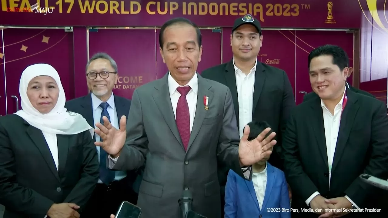 Keterangan Pers Presiden Jokowi Usai Saksikan Timnas U17 Lawan Ekuador, Surabaya, 10 November 2023