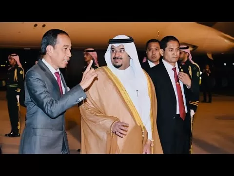 Presiden Jokowi Tiba di Riyadh, Arab Saudi, 11 November 2023