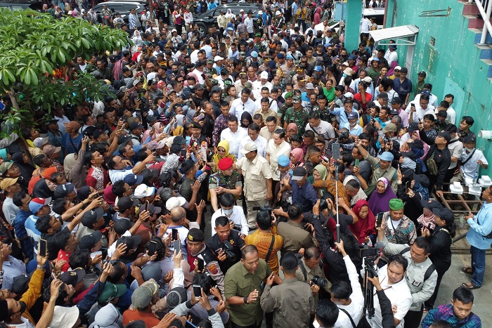 Menteri Pertahanan Prabowo Subianto menyampaikan rasa hormat setinggi-tingginya kepada 35 ribu para petani di Blora, Jawa Tengah. (Dok. Tim Prabowo Subianto)