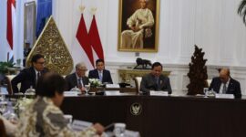 Presiden Republik Indonesia Prabowo Subianto bersama tokoh filantropi dunia dan pendiri Microsoft, Bill Gates. (Dok. Tim Media Prabowo)