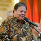 Menteri Koordinator Bidang Perekonomian Airlangga Hartarto saat menjelaskan perkembangan negosiasi tarif RI-AS di Jakarta. (Facebook.com @Airlangga Hartarto )

